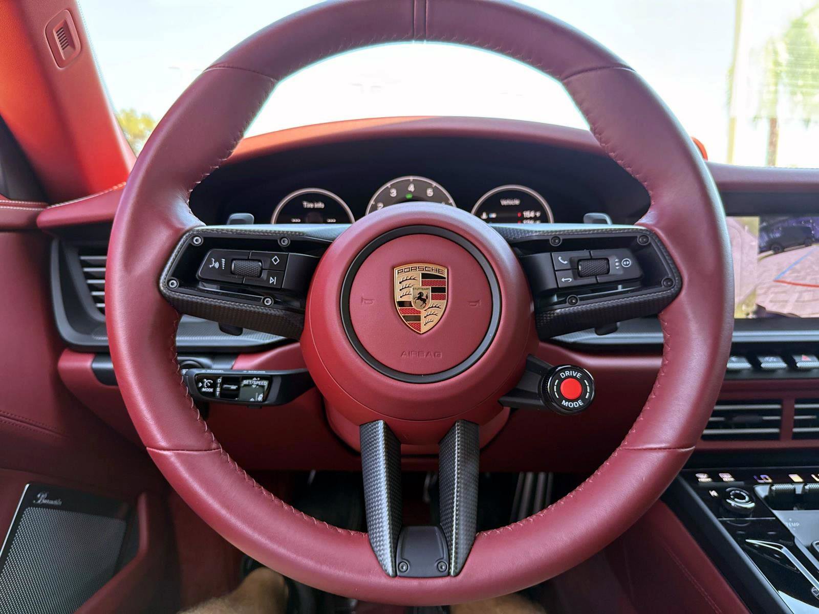 Used 2025 Porsche 911 Carrera GTS w/ Premium Package RWD image 33
