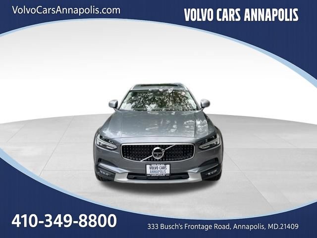 Used 2018 Volvo V90 T6 Cross Country w/ Convenience Package AWD/4WD image 2