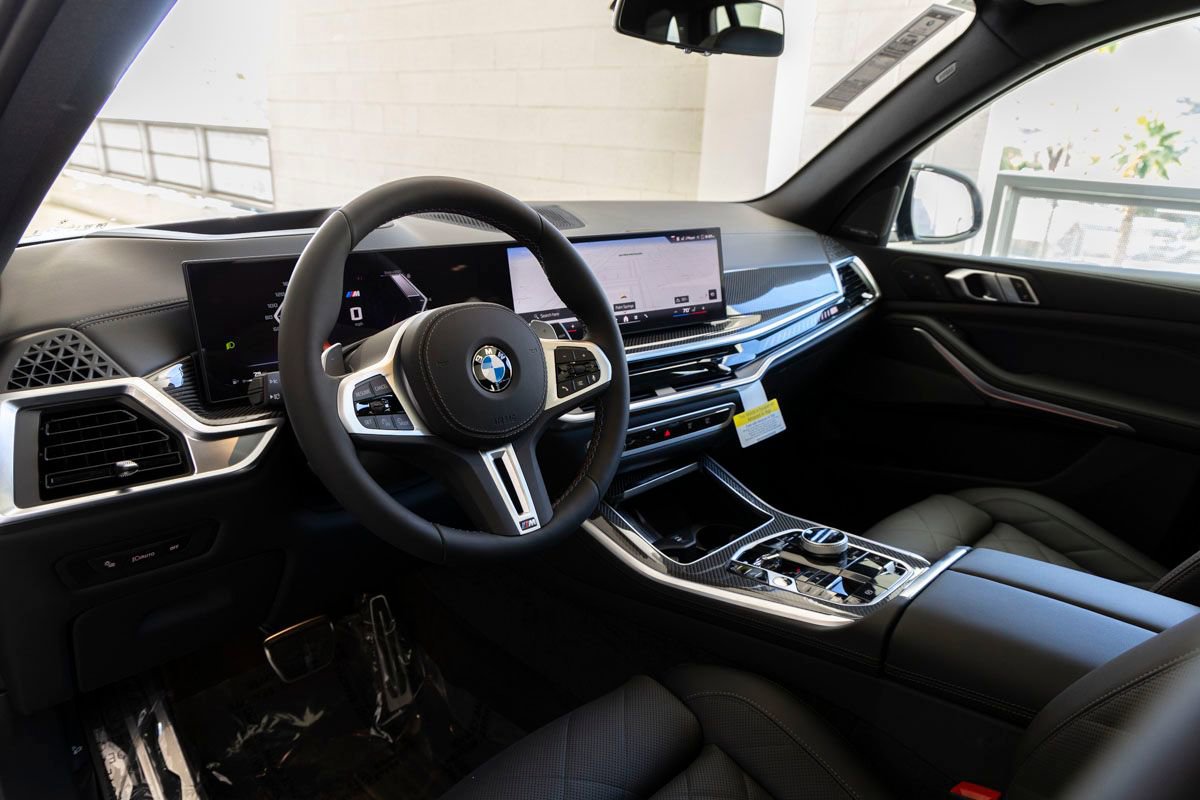 New 2026 BMW X5 M60i image 16