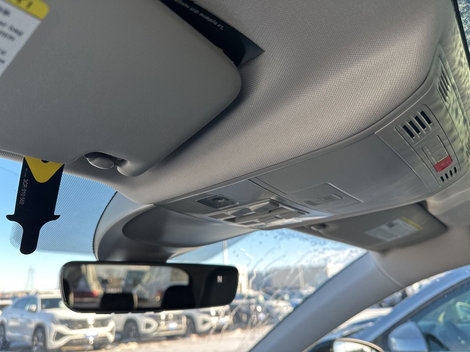 New 2026 Volkswagen Taos SE image 62