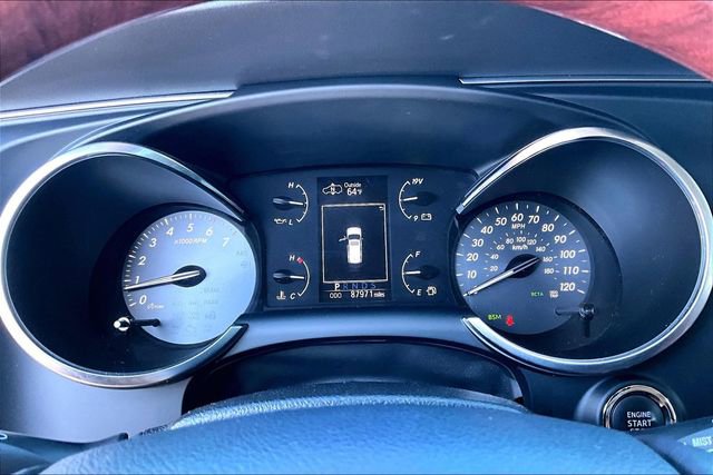 Used 2020 Toyota Sequoia Platinum image 12