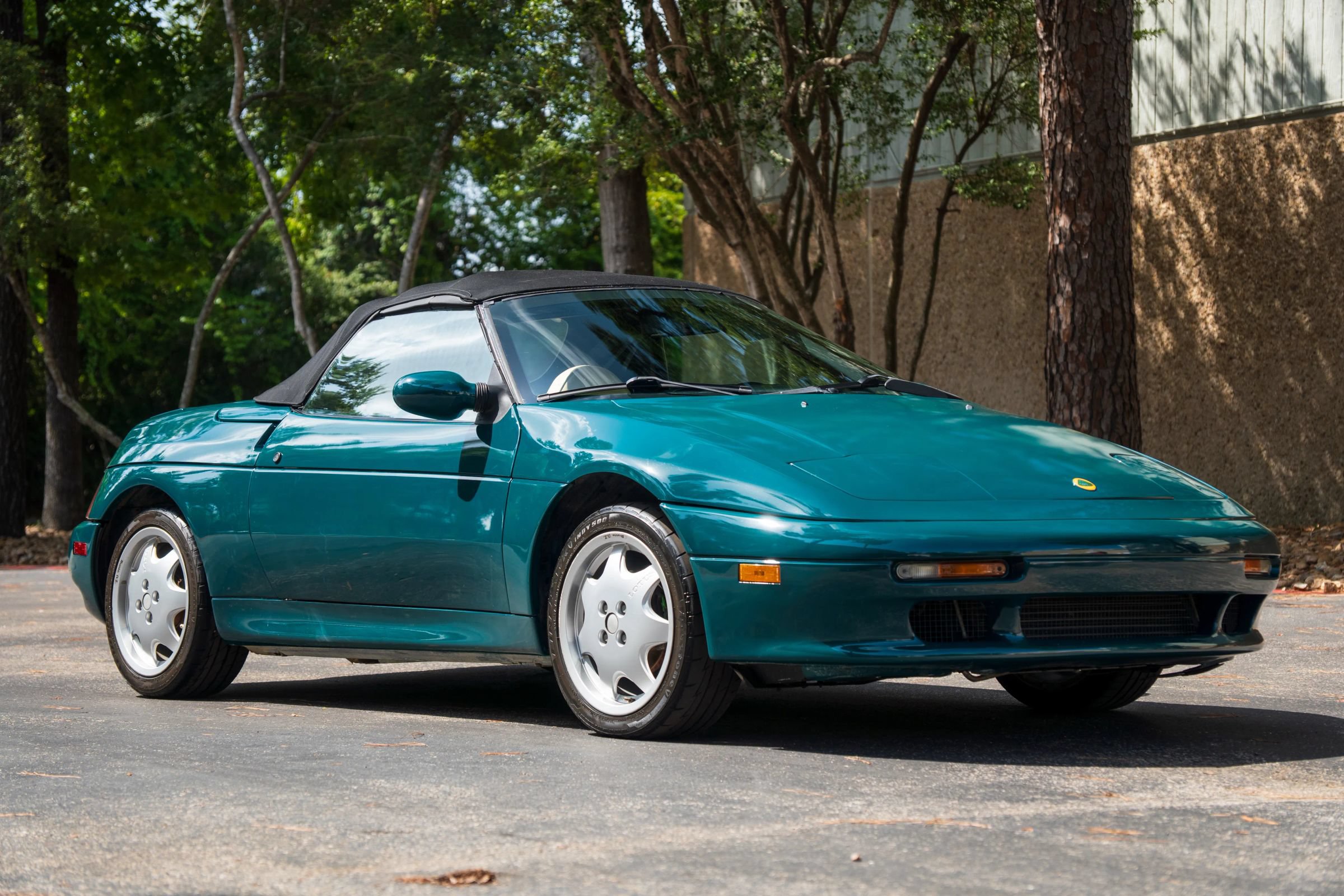 Used 1991 Lotus Elan SE FWD image 16