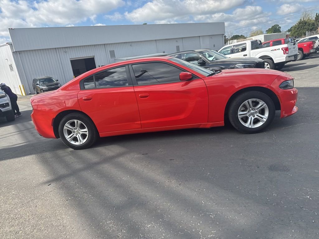 Used 2021 Dodge Charger SXT w/ Cold Weather Package image 4