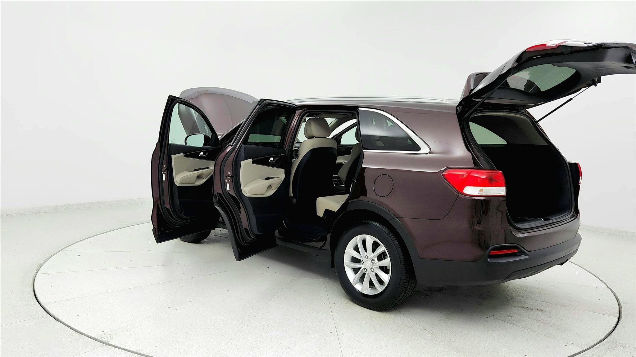 Used 2016 Kia Sorento AWD image 10