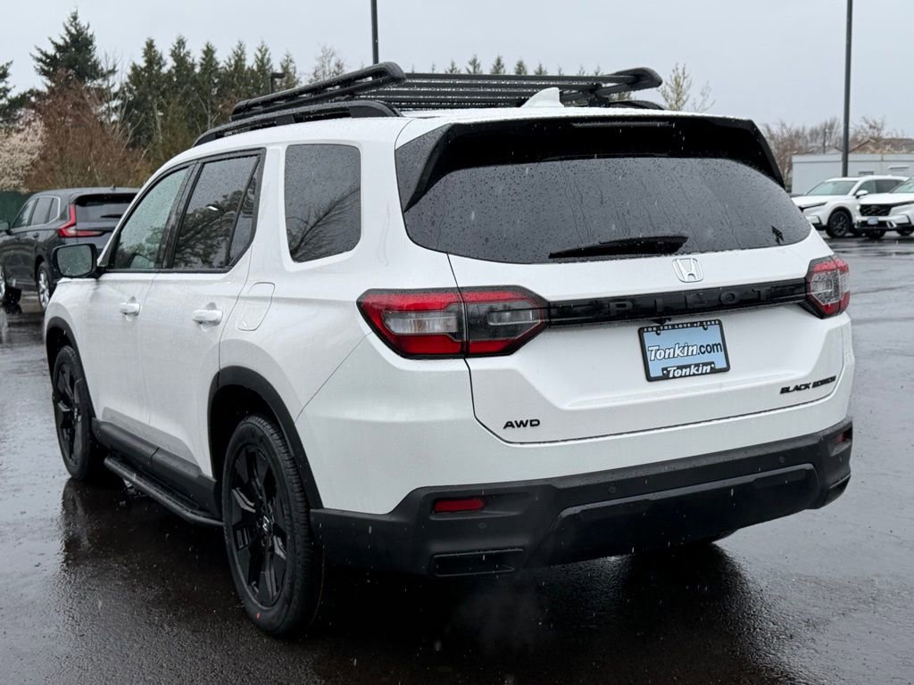 New 2026 Honda Pilot Black Edition image 6