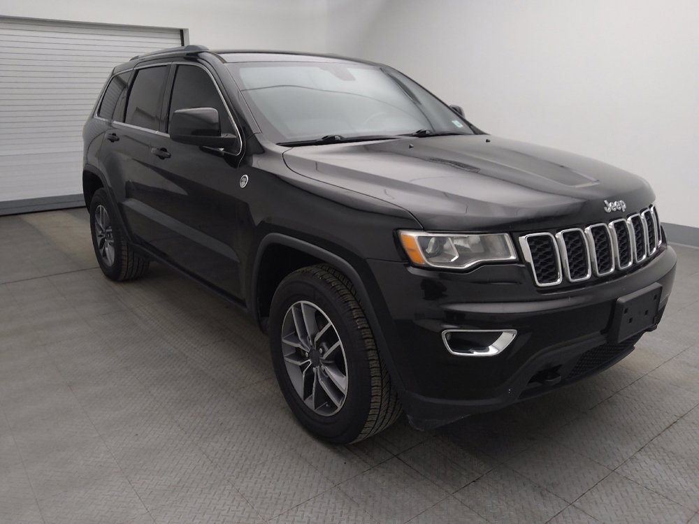 Used 2020 Jeep Grand Cherokee Laredo w/ Quick Order Package 2BN North image 13