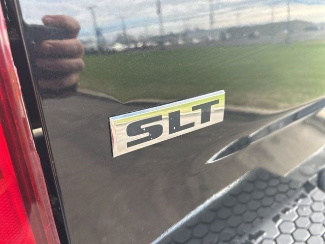 Used 2017 RAM 1500 Classic SLT w/ SLT Plus D￩cor Group image 45