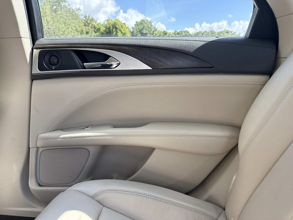 Certified 2019 Lincoln MKZ Reserve w/ Reserve Plus Package AWD/4WD image 15