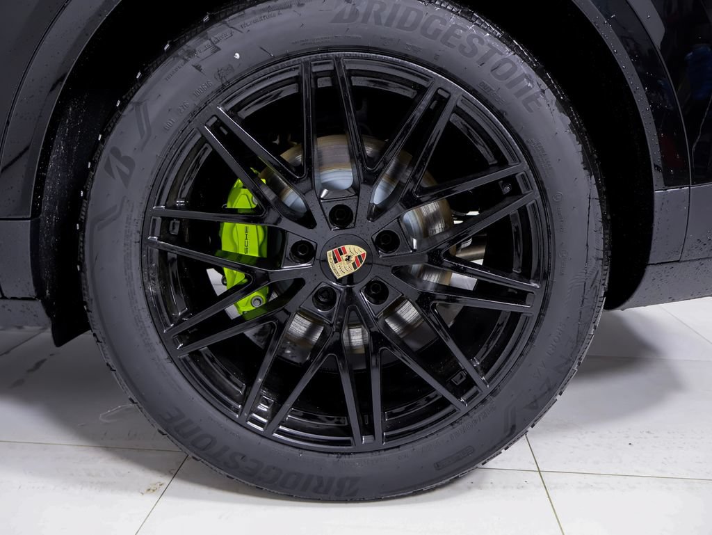 New 2026 Porsche Cayenne E-Hybrid AWD/4WD image 31