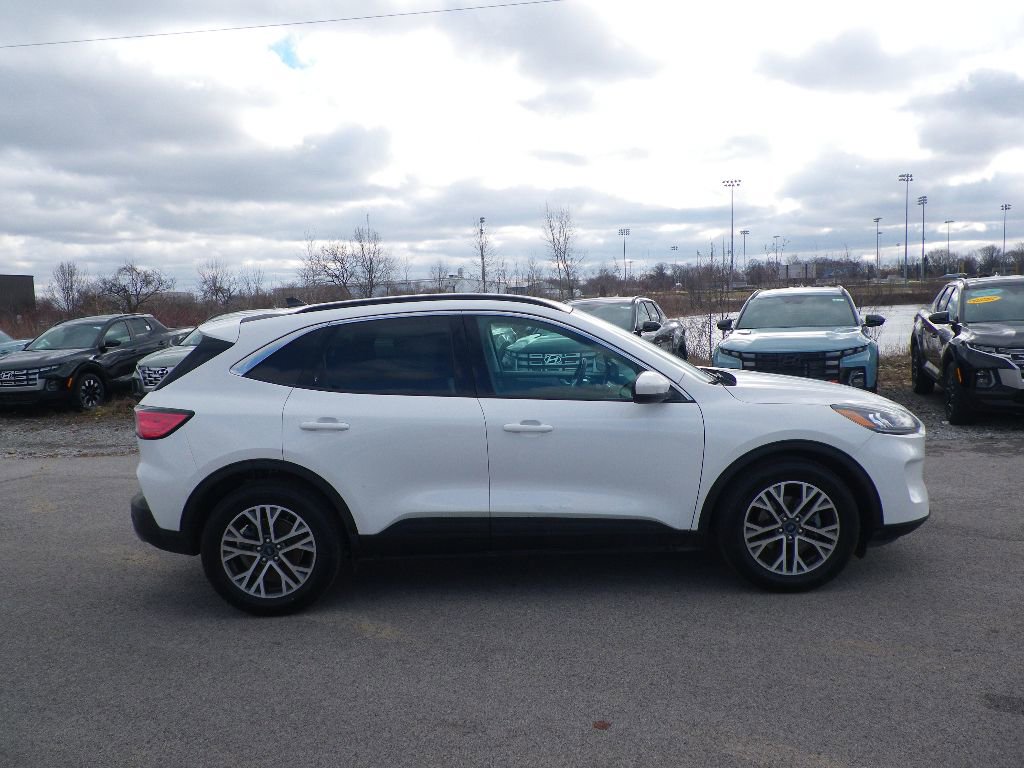 Used 2021 Ford Escape SEL w/ Technology Package image 5