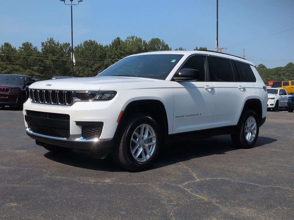 New 2026 Jeep Grand Cherokee L Laredo AWD/4WD image 6