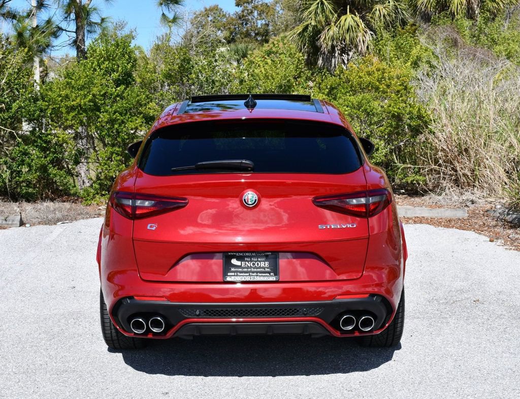Used 2018 Alfa Romeo Stelvio Quadrifoglio w/ Driver Assist Dynamic Package image 32