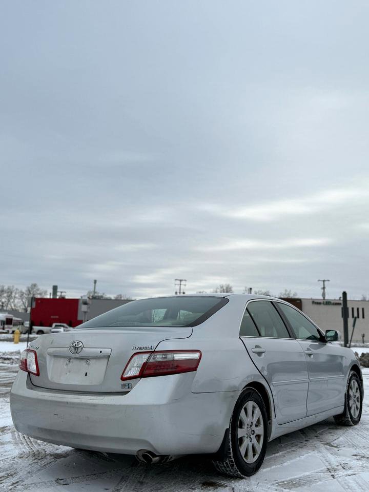 Used 2008 Toyota Camry Hybrid FWD image 3
