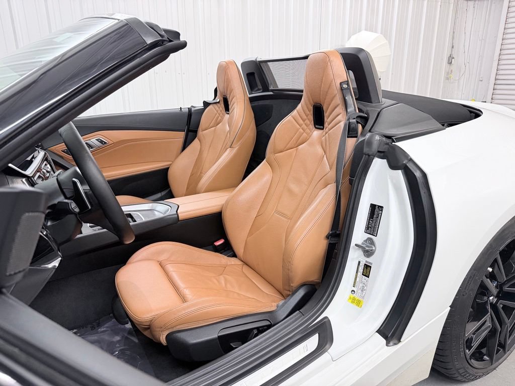 Used 2020 BMW Z4 M40i w/ Executive Package RWD image 32
