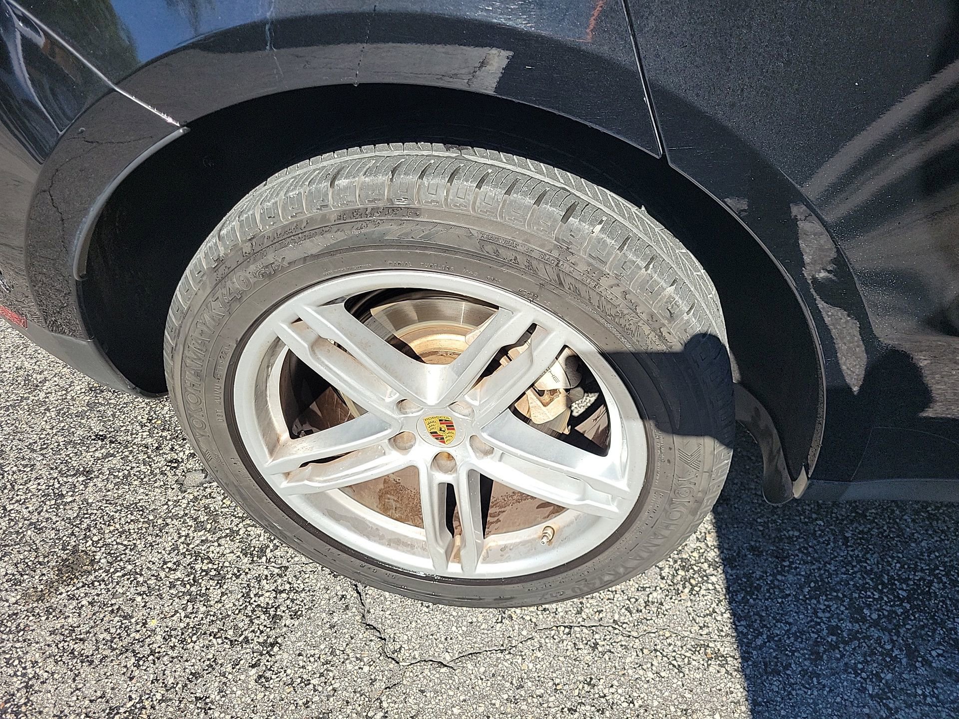 Used 2018 Porsche Macan S image 14