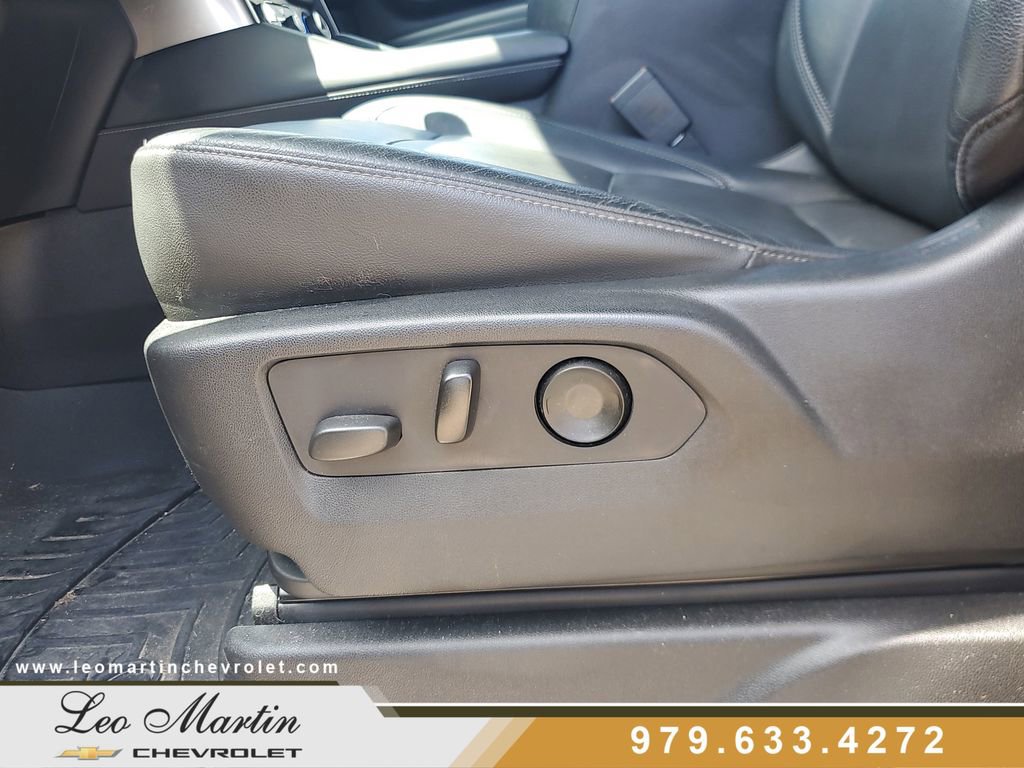 Used 2021 Chevrolet Tahoe Z71 w/ Z71 Signature Package AWD/4WD image 15