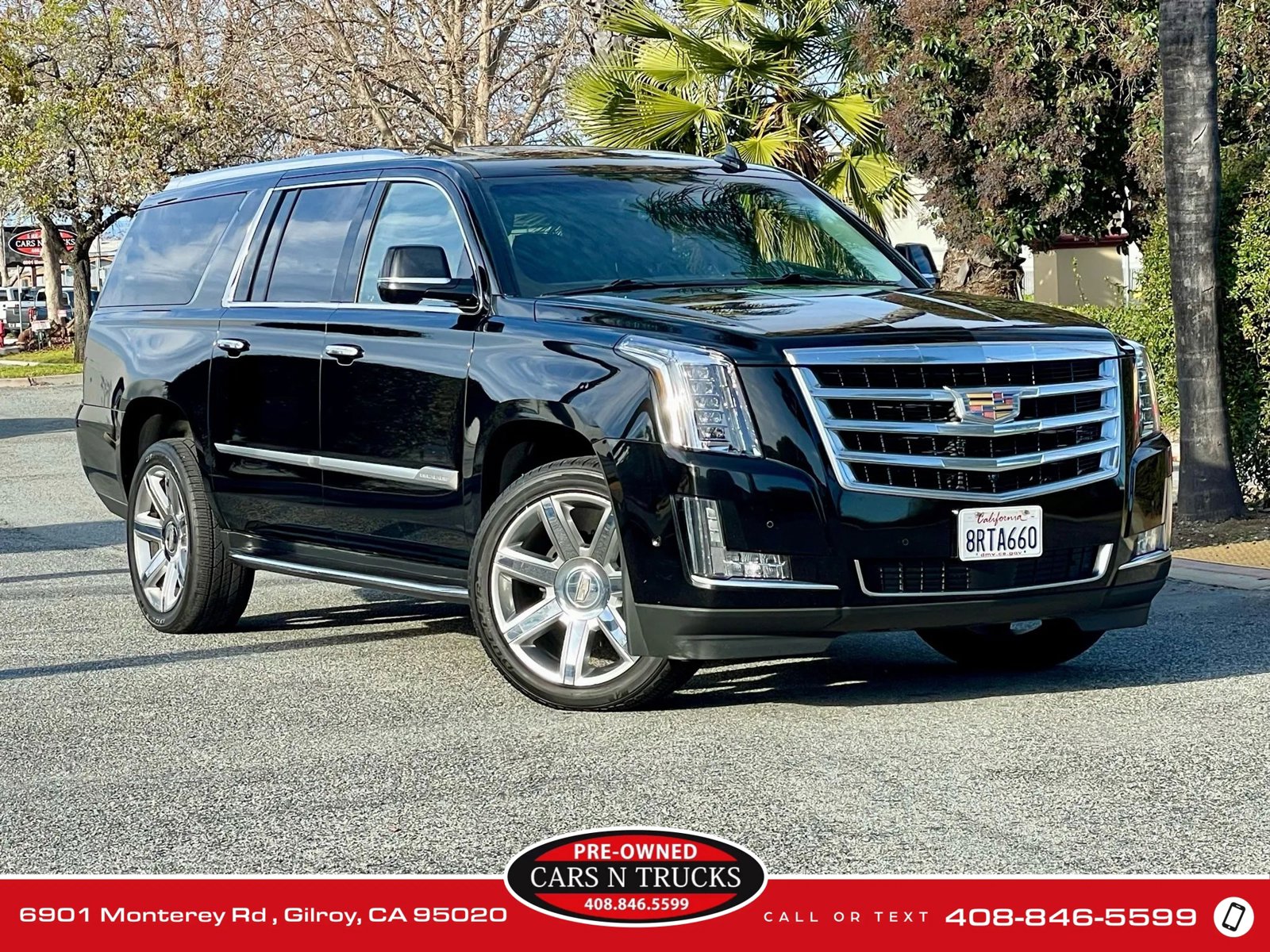 Used 2019 Cadillac Escalade ESV Premium Luxury image 35