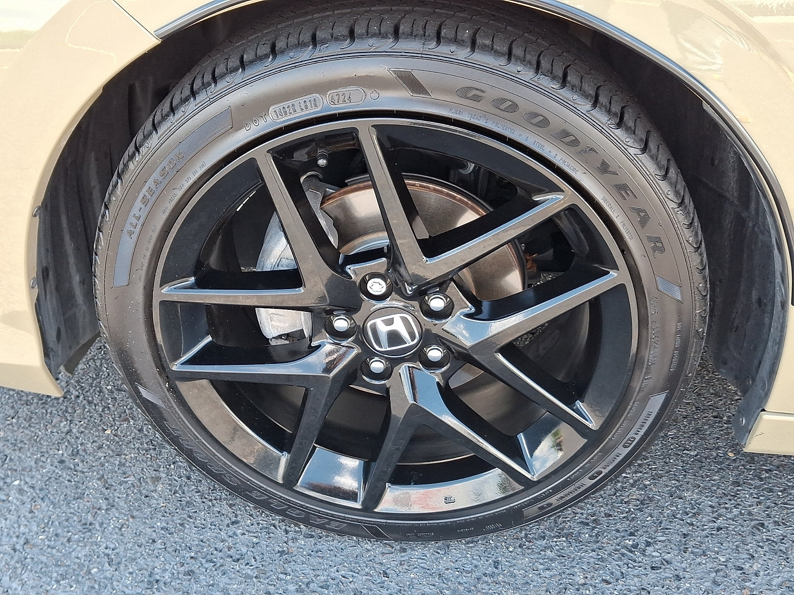 Used 2025 Honda Civic Sport image 9