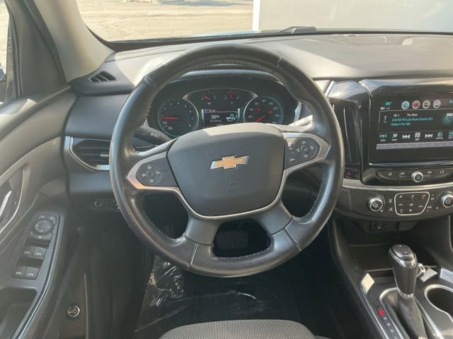 Used 2018 Chevrolet Traverse LT w/ LPO, Floor Liner Package AWD/4WD image 18