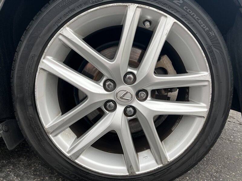 Used 2016 Lexus CT 200h FWD image 36