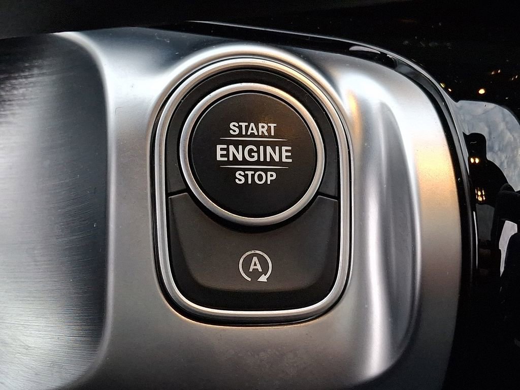 Used 2022 Mercedes-Benz GLB 250 4MATIC w/ AMG Line image 20