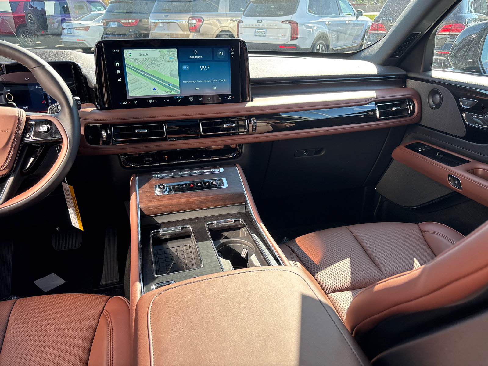 New 2027 Lincoln Aviator Reserve w/ Jet Appearance Package AWD/4WD image 29