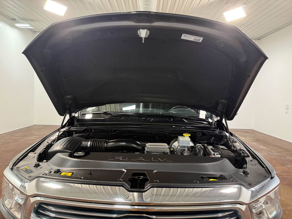 Used 2024 RAM 1500 Laramie image 19