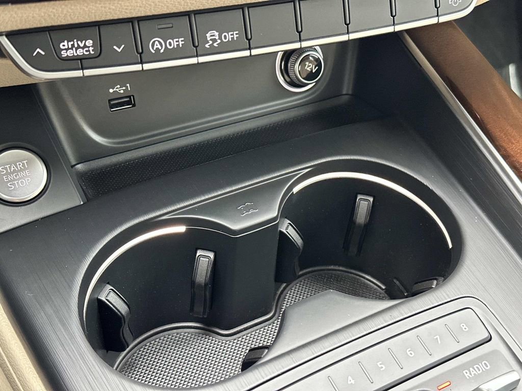 Used 2019 Audi A4 2.0T Premium w/ Convenience Package image 14