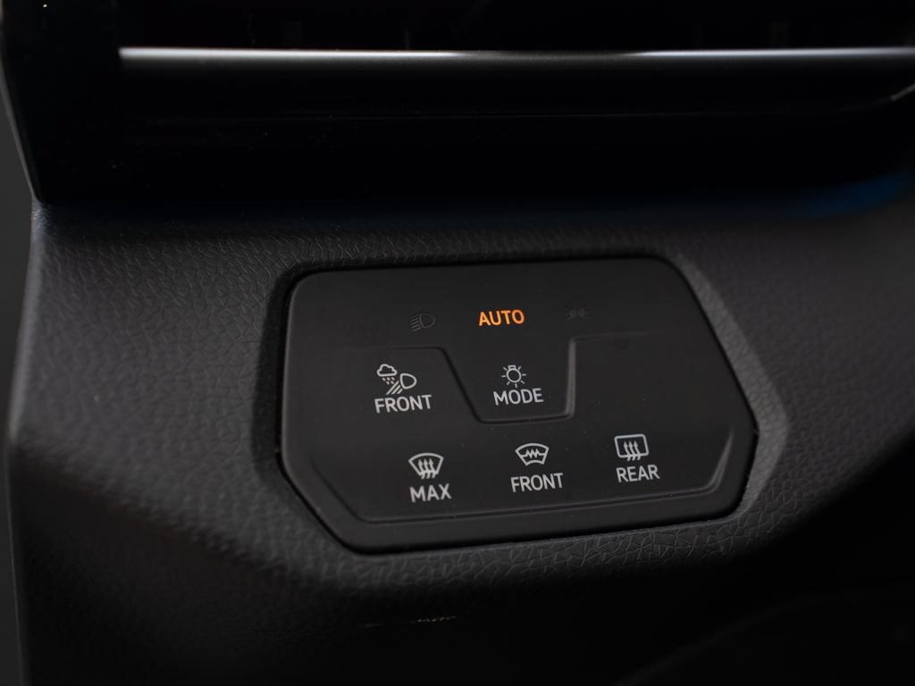 Certified 2023 Volkswagen ID.4 Pro S AWD/4WD image 29