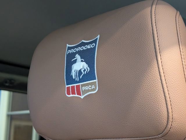 New 2026 Ford F250 XLT w/ XLT Premium Package image 10