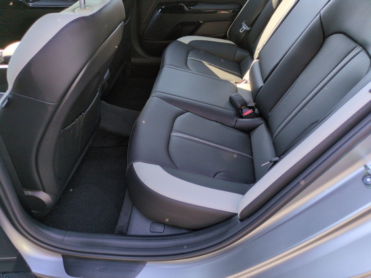 New 2026 Kia K5 GT-Line FWD image 32