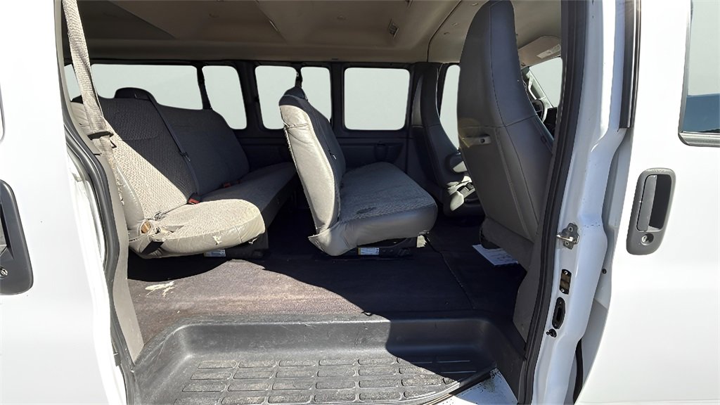 Used 2019 Chevrolet Express 3500 LT w/ LT Preferred Equipment Group image 25