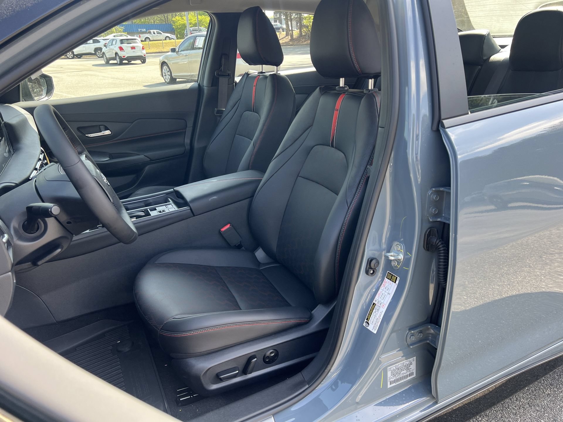 New 2026 Nissan Sentra SR w/ SR Premium Package FWD image 16
