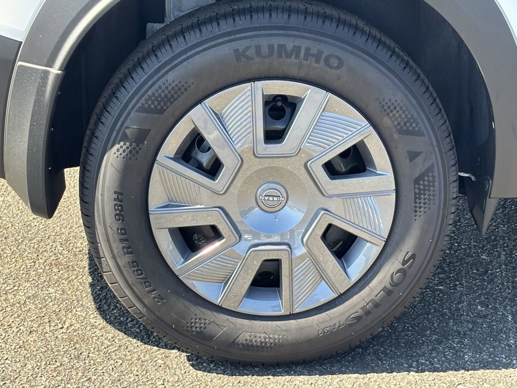 New 2026 Nissan Kicks S image 7