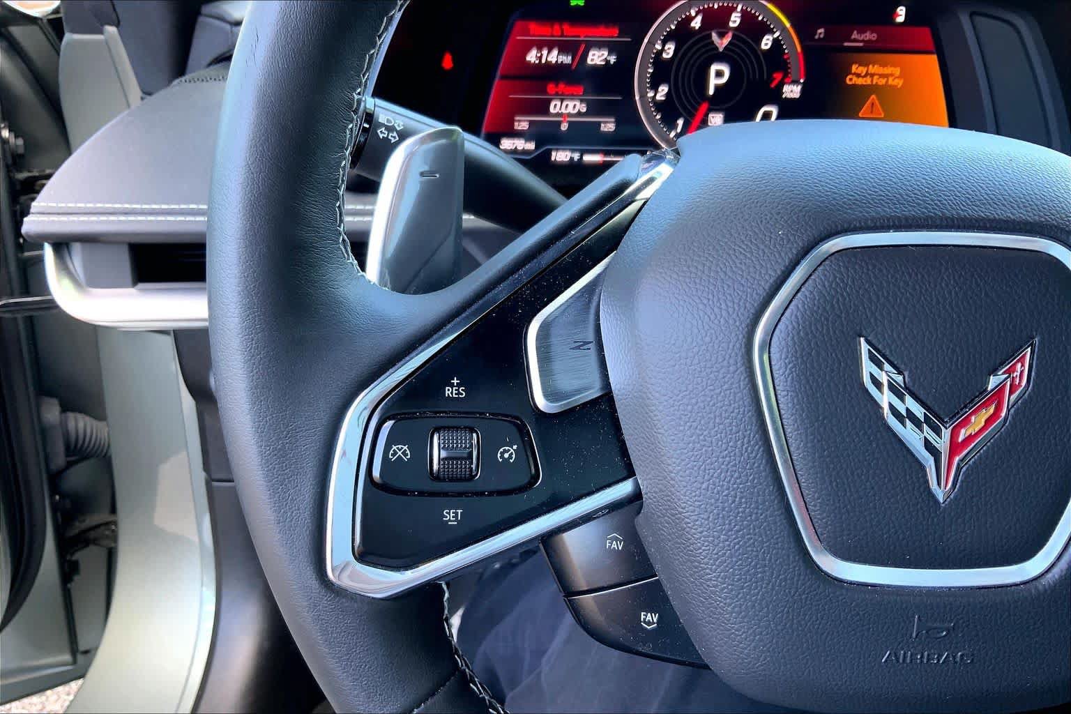 Used 2022 Chevrolet Corvette Stingray Coupe w/ 1LT RWD image 21