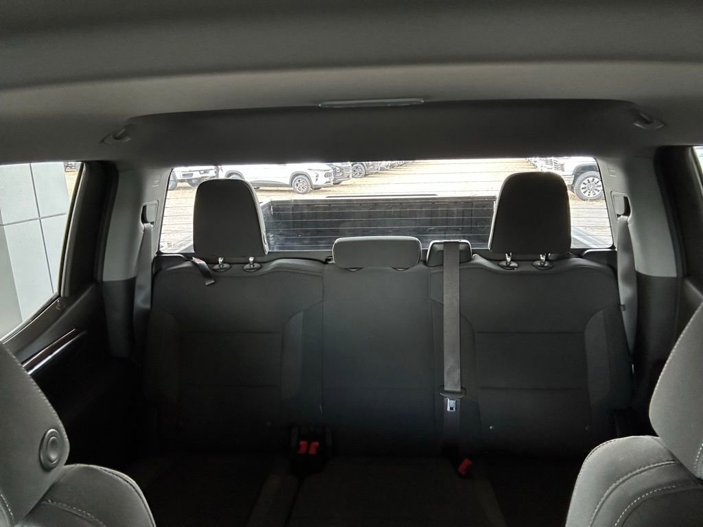 Certified 2024 Chevrolet Silverado 1500 RST image 26