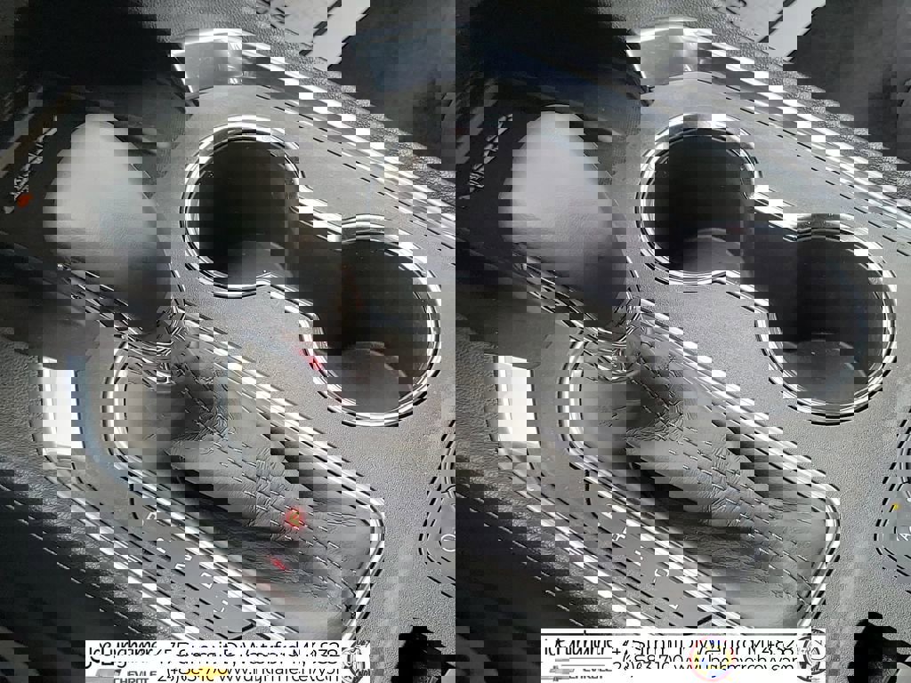 Used 2023 Chevrolet Traverse LT w/ LPO, Floor Liner Package image 17