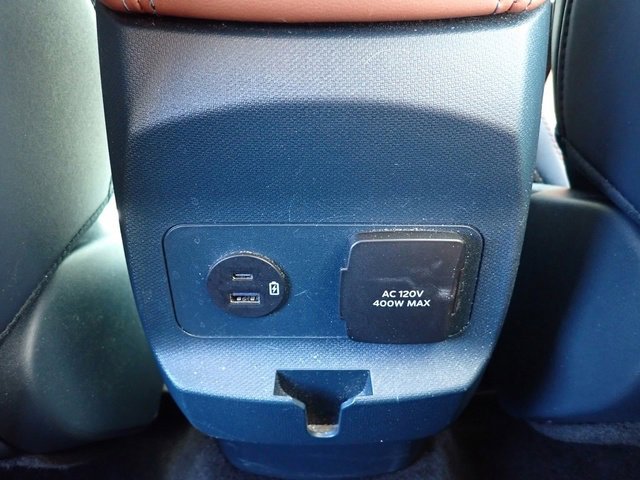 Certified 2024 Ford Maverick Lariat image 19