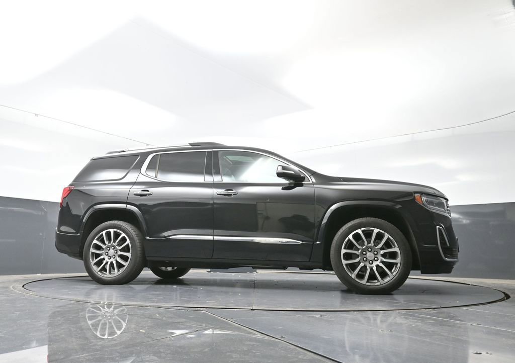 Used 2021 GMC Acadia Denali w/ Denali Ultimate Package image 25