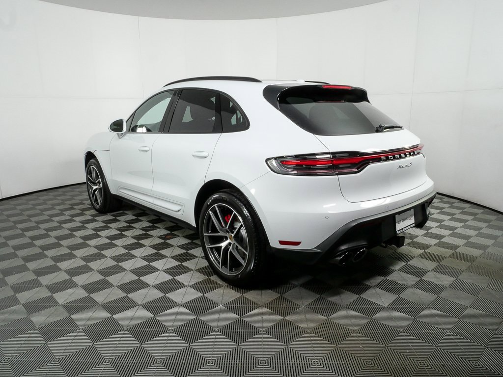 New 2026 Porsche Macan S image 3