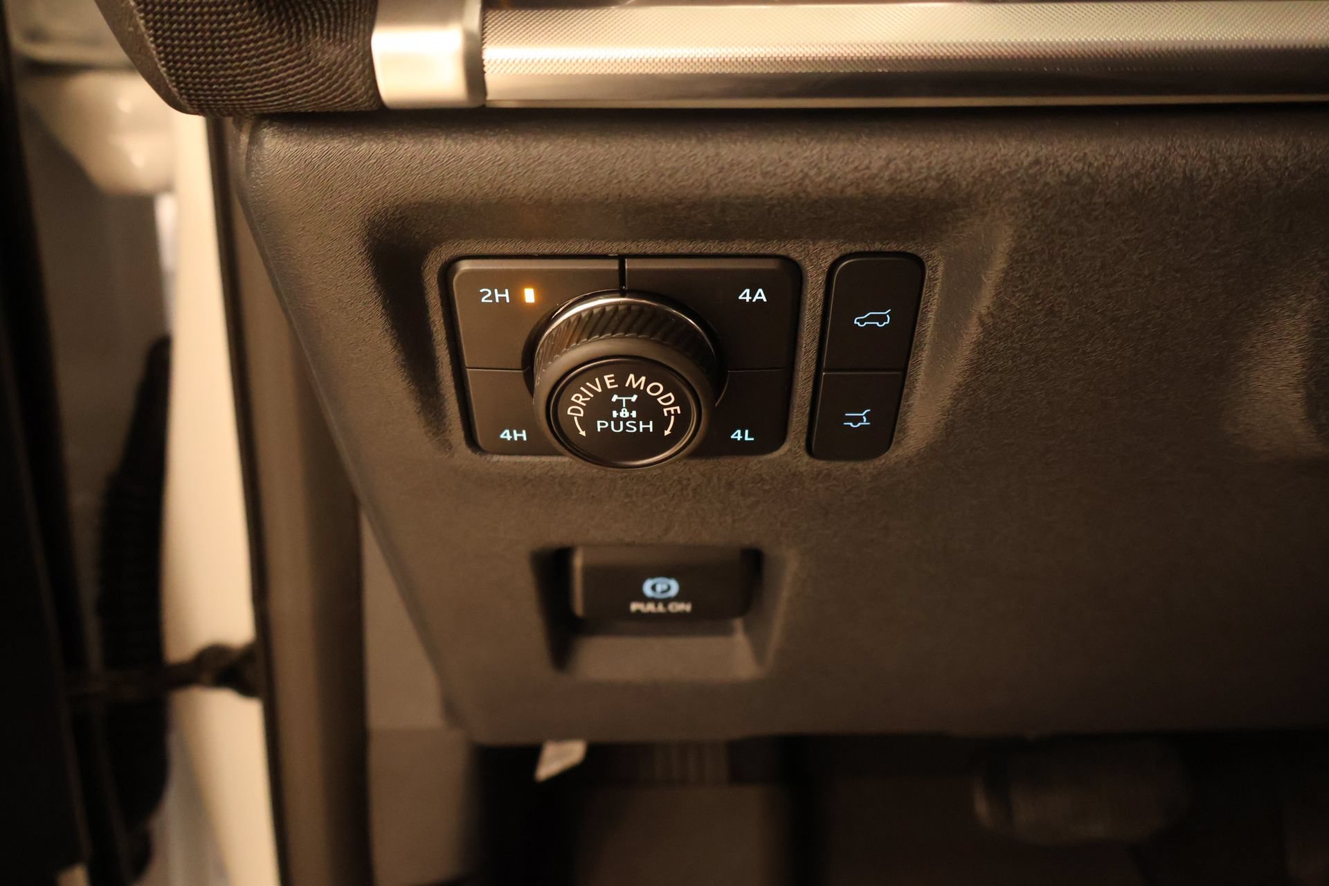 New 2027 Ford Expedition Tremor w/ Driver's Package AWD/4WD image 10