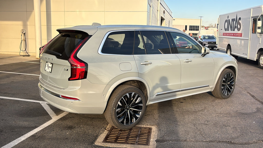 New 2027 Volvo XC90 B6 Ultra AWD/4WD image 27