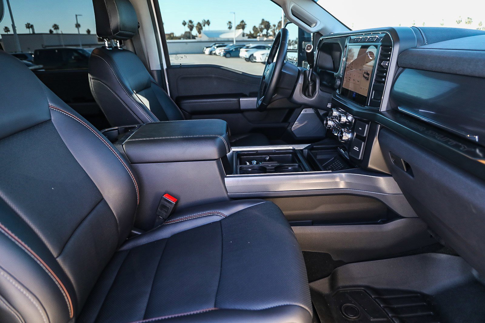 Used 2024 Ford F350 Lariat w/ Lariat Ultimate Package image 16