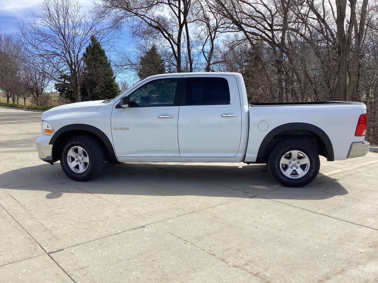 Used 2010 Dodge Ram 1500 Truck SLT w/ Luxury Group image 5