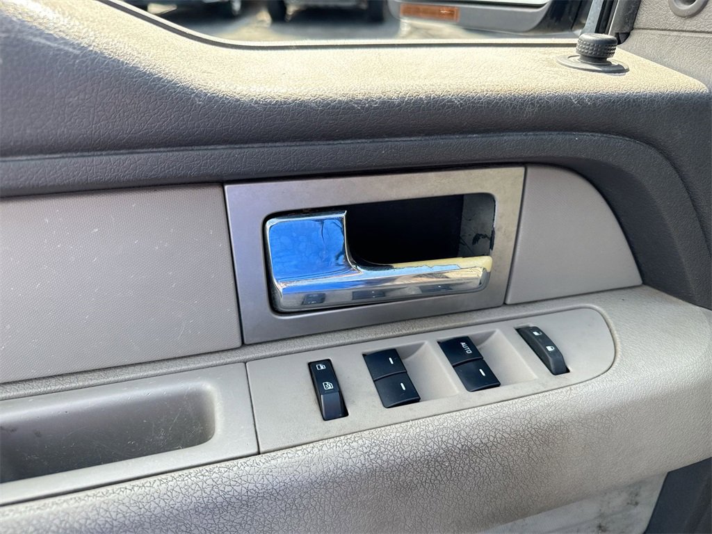 Used 2009 Ford F150 XLT image 19