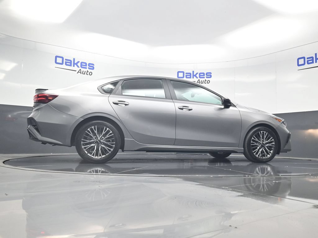 Certified 2023 Kia Forte GT-Line w/ GT-Line Premium Package FWD image 45