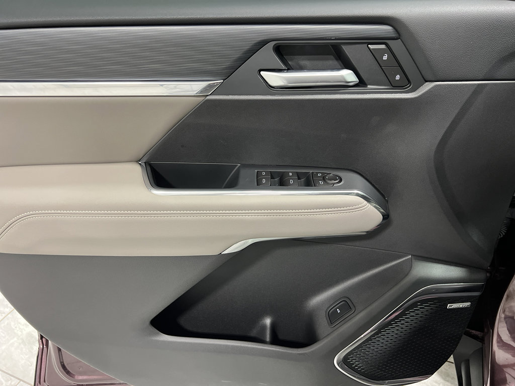 New 2026 GMC Acadia Elevation w/ Elevation Premium Package FWD image 22