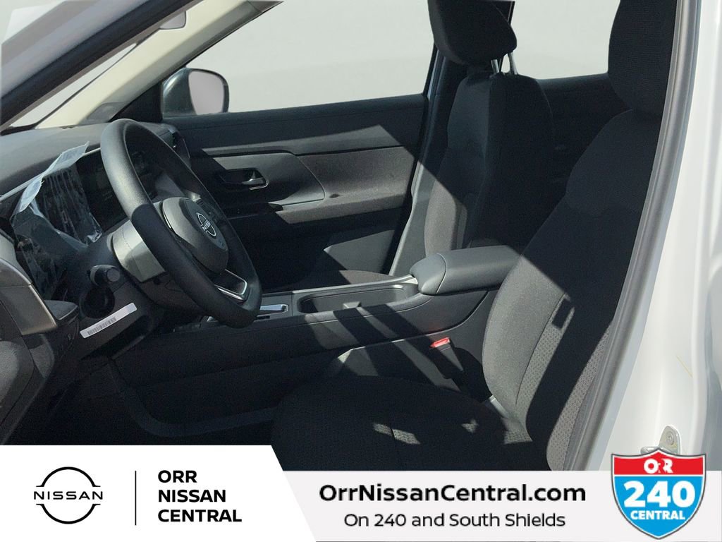 New 2026 Nissan Kicks S image 17