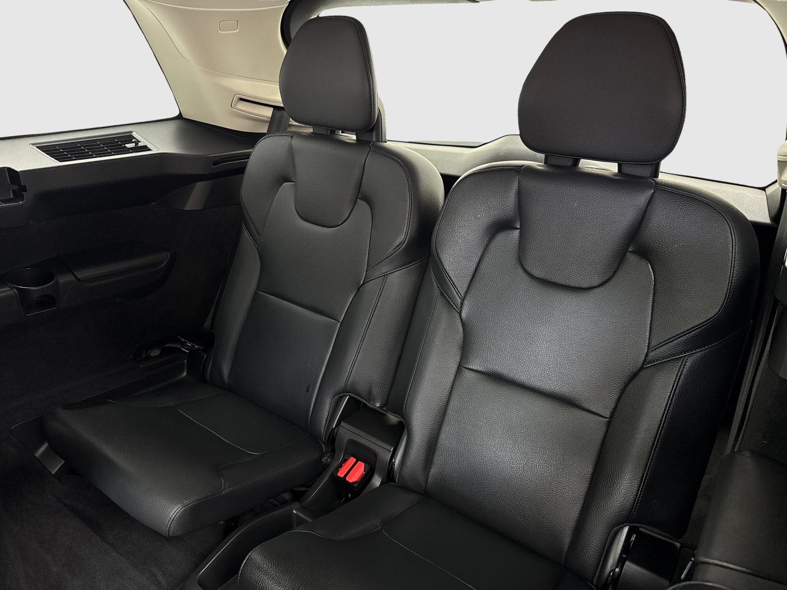Used 2023 Volvo XC90 T8 Plus AWD/4WD image 41
