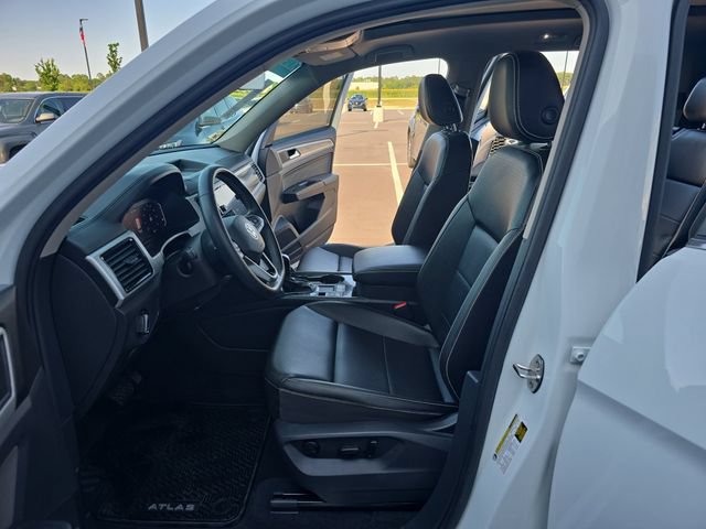Used 2023 Volkswagen Atlas SE FWD image 12